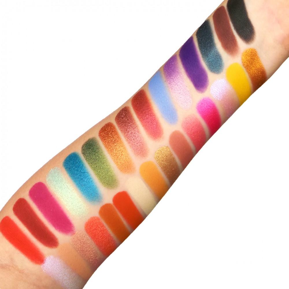 C’est La Vie 30 Eyeshadow Palette